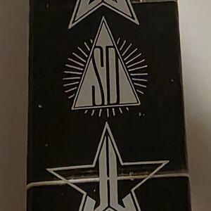 Jeffree Star X Shane Velour Liquid Lipstick Brand New In Box - Discontinued